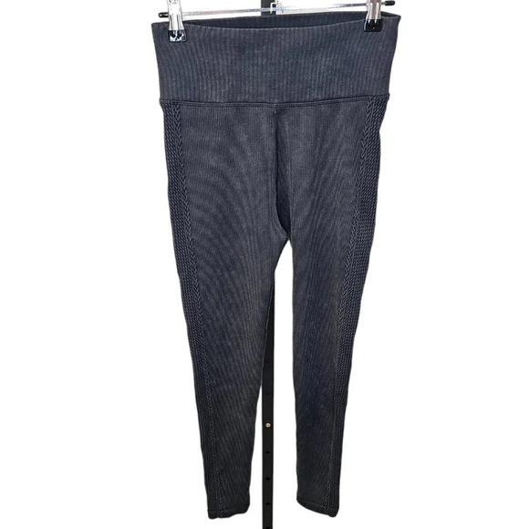 Aerie Offline Womens Ribbed Leggings Size  Small - Picture 1 of 7